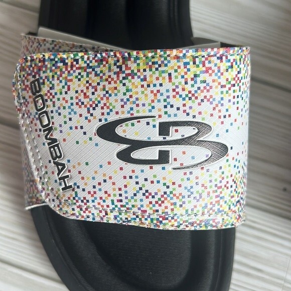 Brand New Boombah slides Men’s size 8 Women’s size 10 - Picture 3 of 4